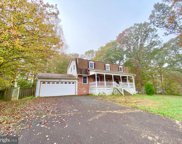 7111 Knotty Oak   Lane, Manassas image