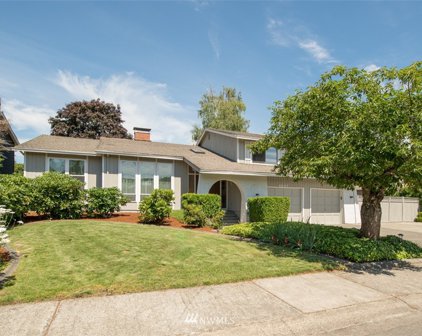 4537 193rd Place SE, Issaquah