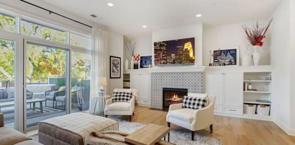 935 Lake Street E Unit #208, Wayzata