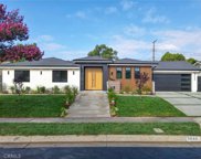 9649 Valjean Avenue, North Hills image