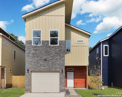 1611 S Gevers St Unit #2, San Antonio