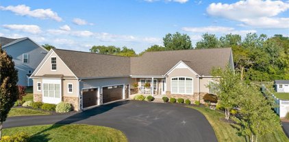 4590 Kingsford, Onondaga