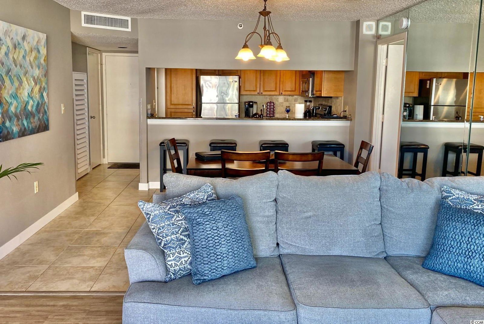 MLS 2221325 Kingston Plantation South Hampton 9820 Queensway Blvd