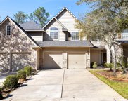 146 N Valley Oaks Circle, The Woodlands image