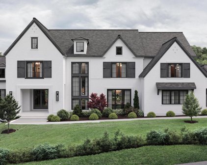 6018 Woodley Rd, Mclean