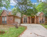 95 N Floral Leaf Circle, The Woodlands image