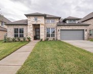 2214 Highland River Drive, Pearland image