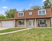 838 Crest Court, Glen Ellyn image
