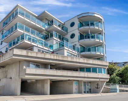 14955 Victoria Avenue Unit 501, White Rock