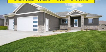 104 N Wildcat Dr, Sioux Falls