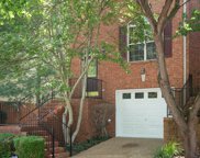 126 Carriage Ct, Brentwood image