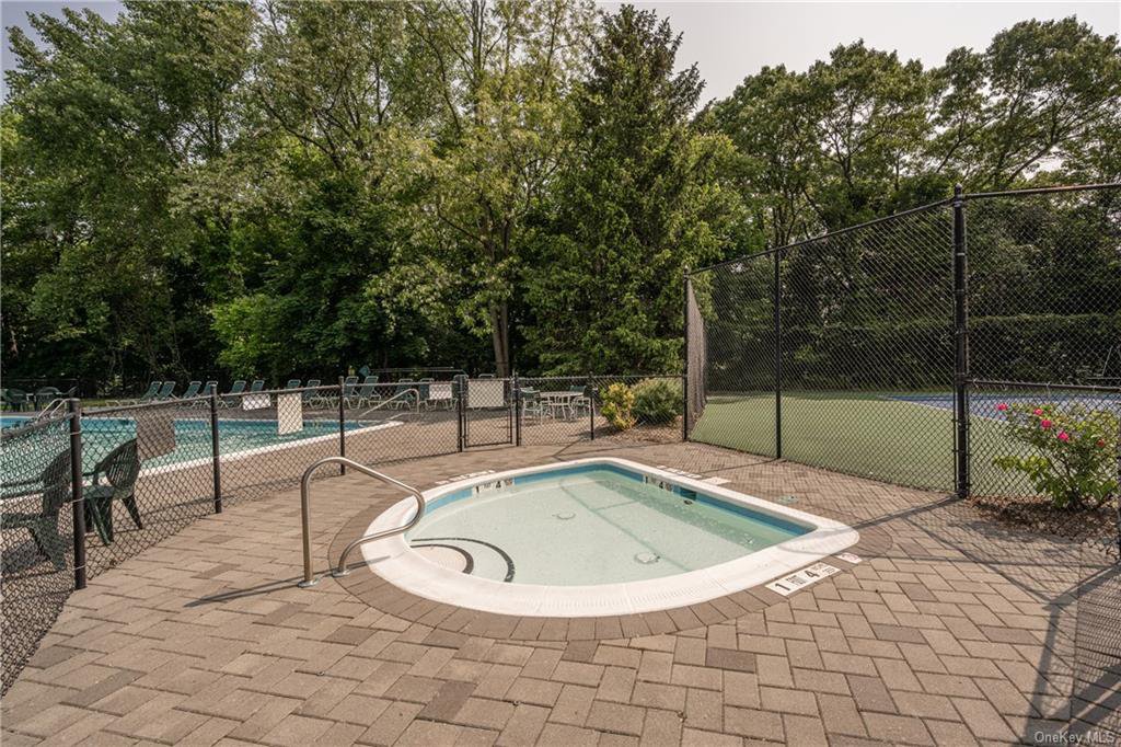 100 Clarewood Drive Unit 5H, HastingsOnHudson, 10706