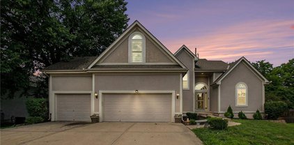 5916 NE TURQUOISE Drive, Lee's Summit