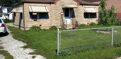 272 E Dickens Avenue, Northlake