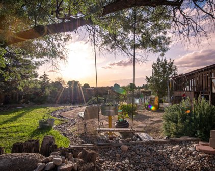 156 Juniper Hill Road NE, Albuquerque