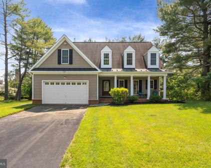 510 W Country Club   Drive, Purcellville