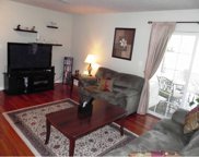 11 Crosswoods Path Blvd Unit #32, Merrimack image