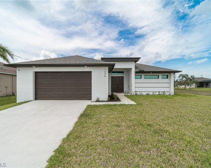 2338 NW 33rd Place, Cape Coral