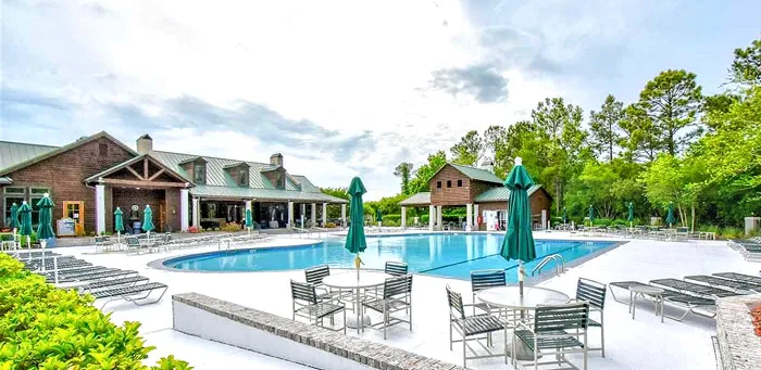 Barefoot Resort Residents Club Pool