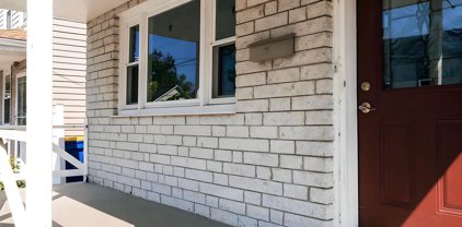 113 W Main St, Hershey