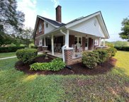553 Trinity Church Road, King image