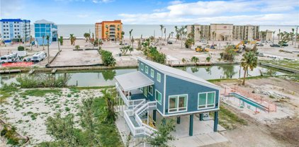 720 Matanzas Court, Fort Myers Beach