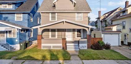 1532 Arnold Avenue NW, Canton