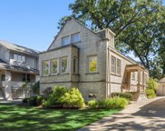 343 Gale Avenue, River Forest image
