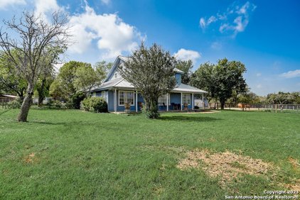 1399 River Bluff Circle, Pipe Creek