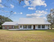 21270 Greenwell Springs Rd, Central image