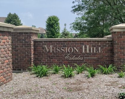 8 Mission Hills Drive, St. Charles