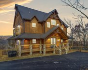 2510 Mountain Holly Way, Sevierville image