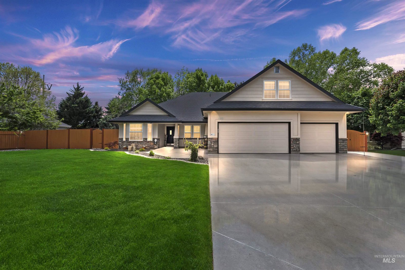 1022 S Clear Lake Place, Eagle, Idaho 83616 MLS98873659 Residential Boise, Eagle, Meridian