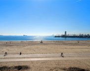 26 &28   5th Place, Long Beach image
