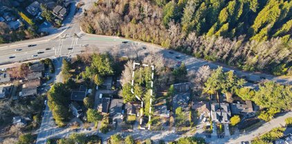 2240 Windridge Drive, North Vancouver
