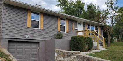 4814 Richmond Avenue, Kansas City