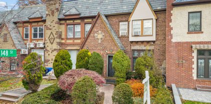 147-21 Willets Point Boulevard, Whitestone
