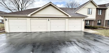 832 E Coach Road Unit #3, Palatine