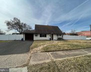 35 Hybrid Rd, Levittown image
