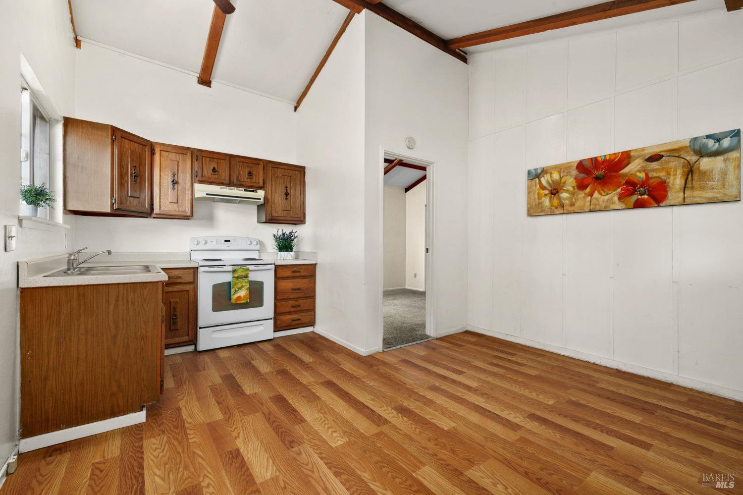 10139 Old Redwood Highway, Windsor, 95492