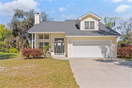 702 Wayne Street, Darien