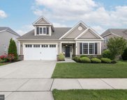 6 Harlow   Circle, Medford image