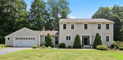 11 Old Coach Road, Wilbraham