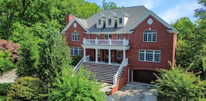 99 Buttonwood Road, Staten Island
