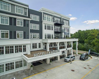 935 E Lake Street Unit #404, Wayzata