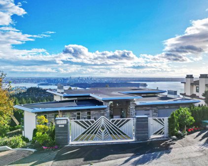 1416 Sandhurst Place, West Vancouver