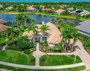 8047 Royal Birkdale Circle, Lakewood Ranch image