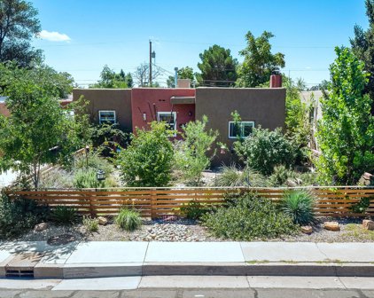 800 Douglas Macarthur Road NW, Albuquerque