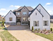 2022 Eagle View Rd, Hendersonville image