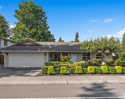9933 NE 204th Place, Bothell